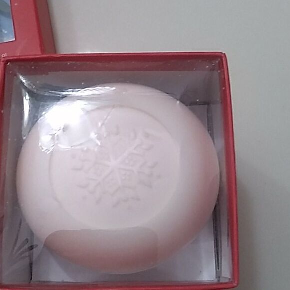 Holiday Spirit Soap  - Picture 4 of 4